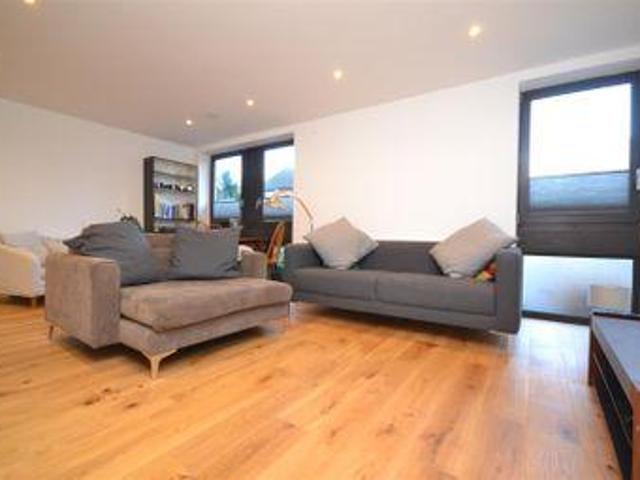 House for rent in Twickenham, Greater London