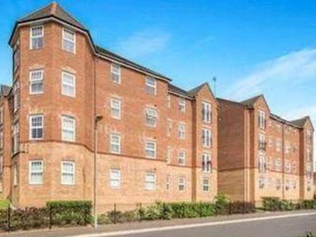House for rent in Calderstones