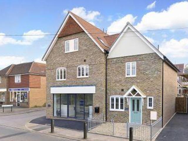 House for rent in Fole, Surrey