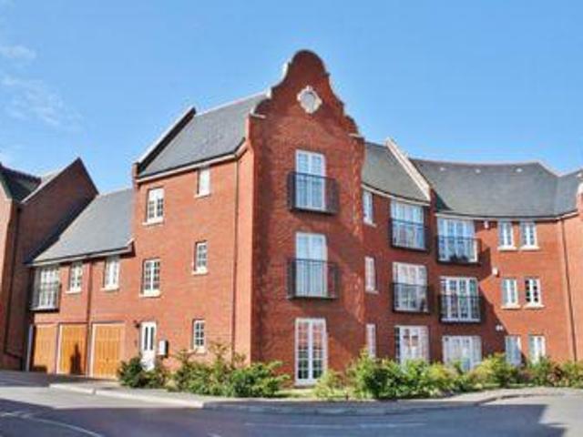 House for rent in Navestock Side