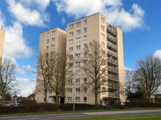 House for rent in Pouchen End, Hertfordshire