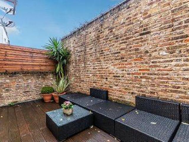 House for rent in Lyons, Greater London
