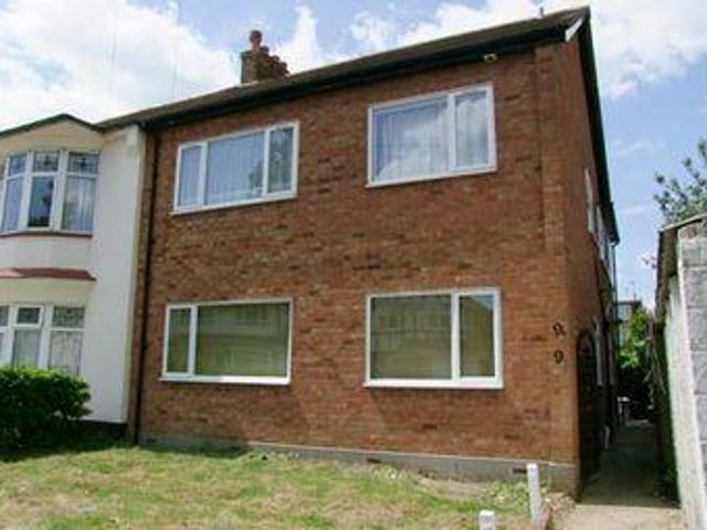 House for rent in Alton Barnes, Essex