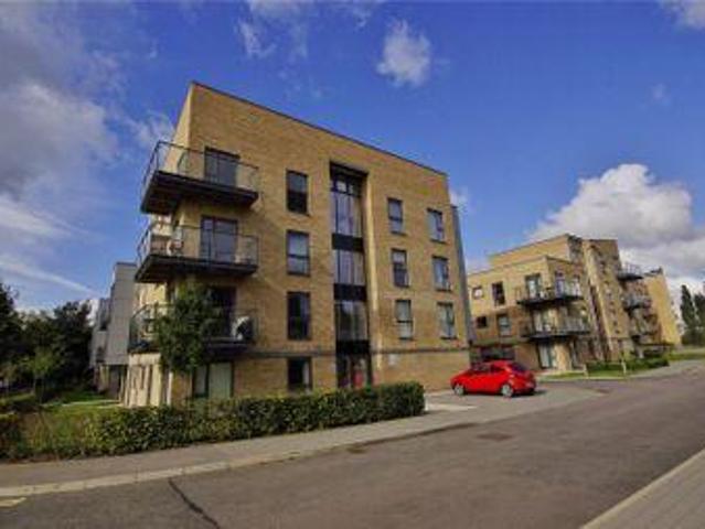 House for rent in Pouchen End, Hertfordshire