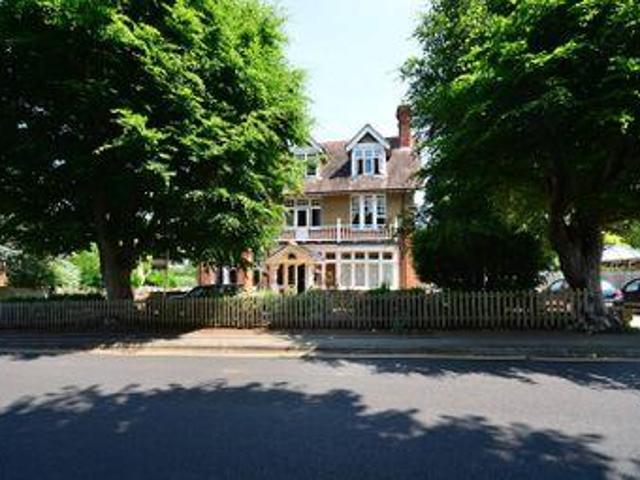 House for rent in Westborough, Surrey