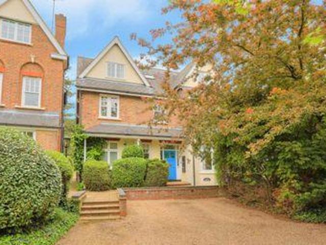 House for rent in Five Acres, Hertfordshire