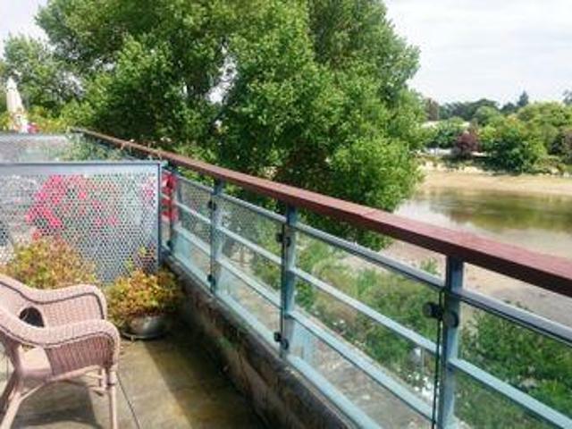 House for rent in Brentford End, Greater London