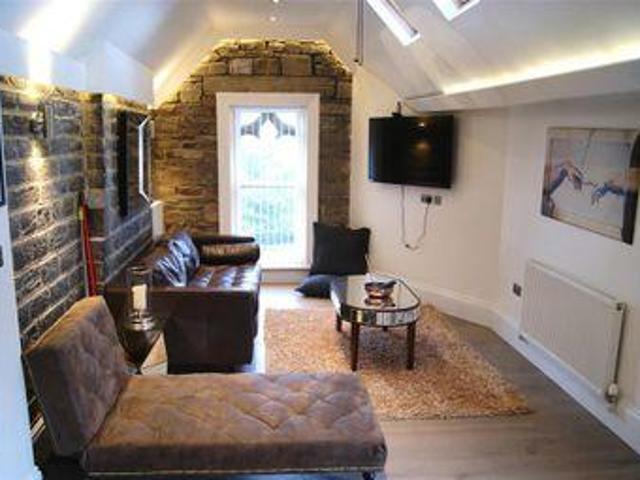 House for rent in Huddersfield, Kirklees