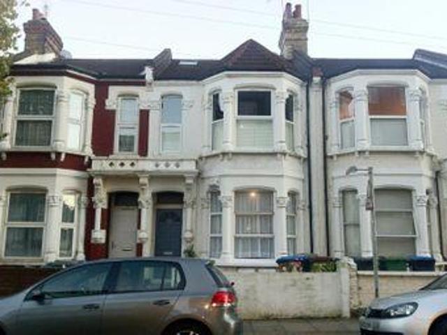 House for rent in Lyons, Greater London