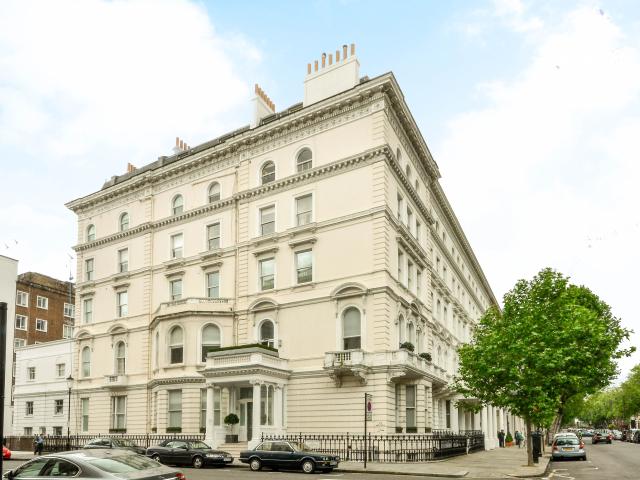 Apartment for rent in South Kensington, Greater London
