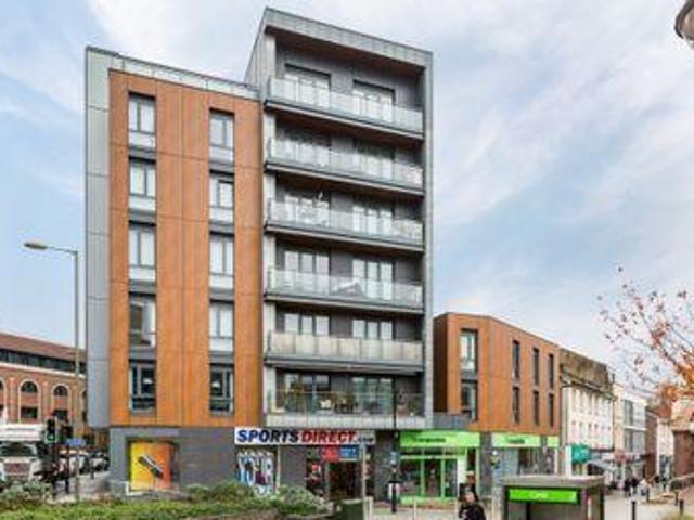 House for rent in Red Hill, Surrey