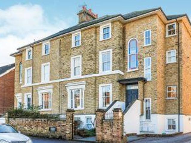House for rent in Kingston Upon Thames, Greater London