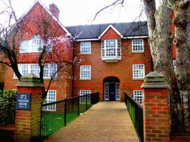 House for rent in Kingston Upon Thames, Greater London