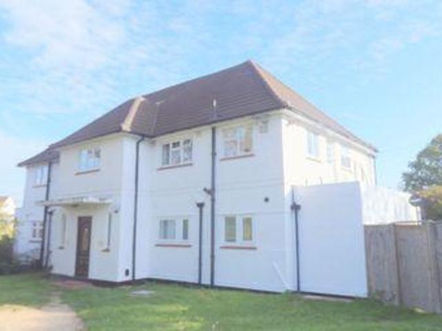 House for rent in Epsom, Surrey