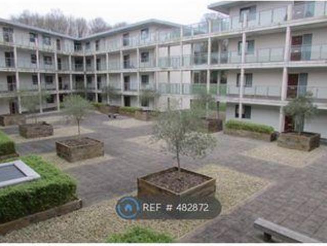 House for rent in Navestock Side