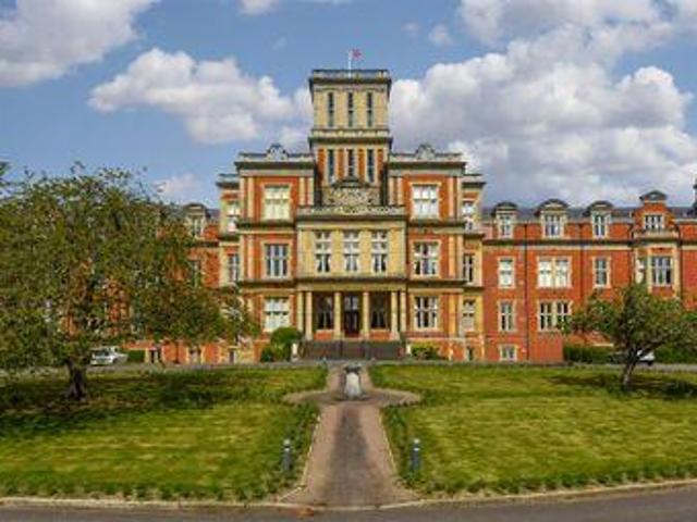 House for rent in Red Hill, Surrey