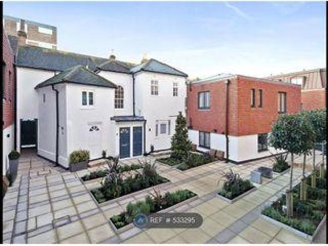House for rent in Westborough, Surrey