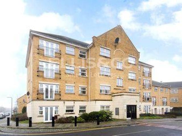 House for rent in Edgware, Greater London