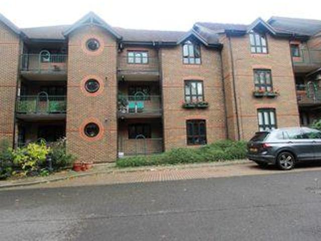 House for rent in Windsor House Stables, Lambourn