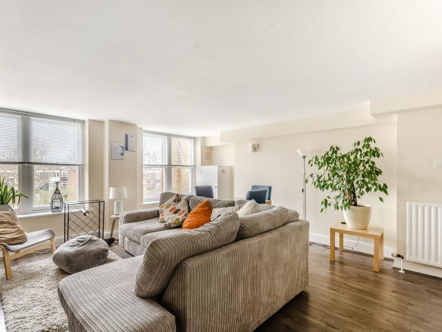 Apartment for rent in Clapham Junction, Greater London