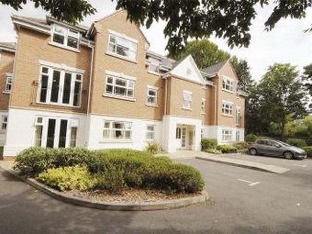 House for rent in Ashley Park, Surrey