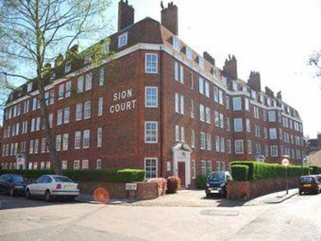 House for rent in Twickenham, Greater London