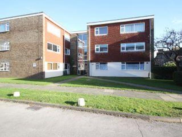 House for rent in Fishersgate, West Sussex