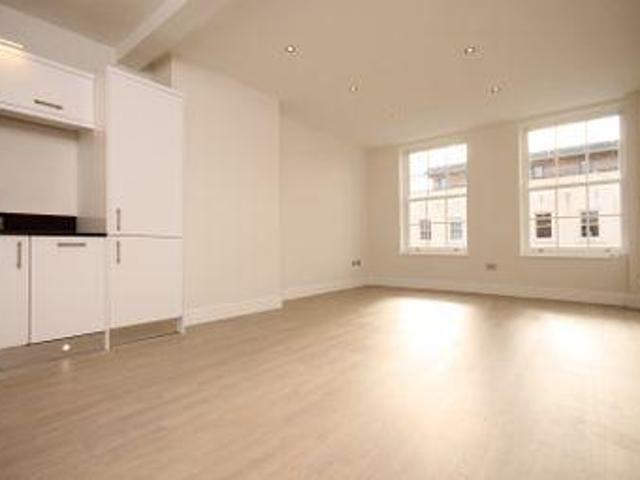House for rent in Littlecote, West Sussex