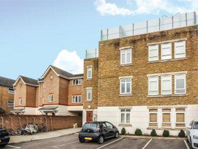 House for rent in Kingston Upon Thames, Greater London