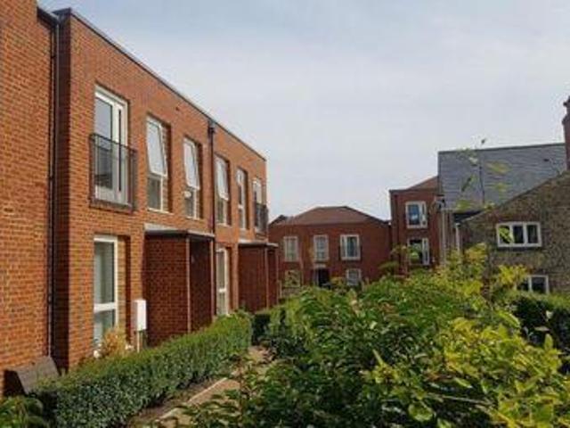 House for rent in Littlecote, West Sussex