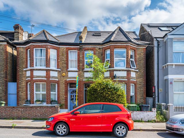 Apartment for rent in Streatham Hill, Greater London