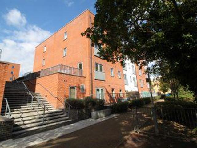 House for rent in Northolt, Greater London