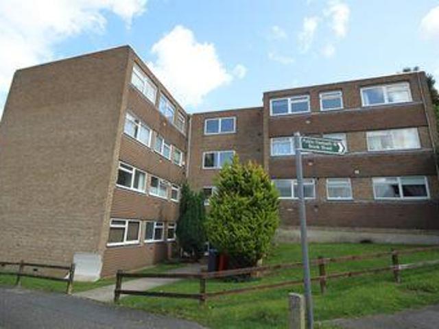 House for rent in Navestock Side