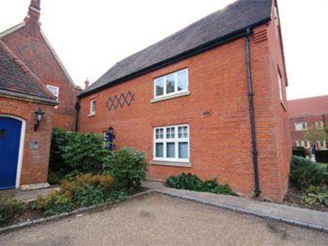 House for rent in Navestock Side