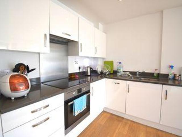 House for rent in Brentford End, Greater London