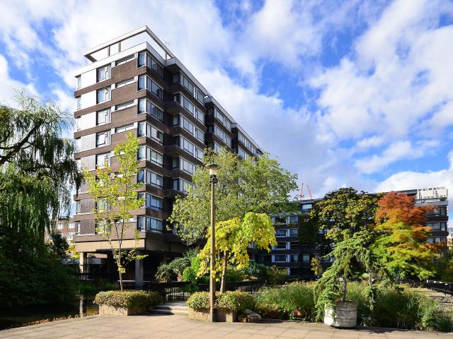 Apartment for rent in Paddington, Greater London