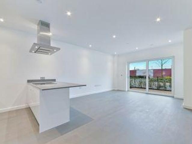 House for rent in Edgware, Greater London