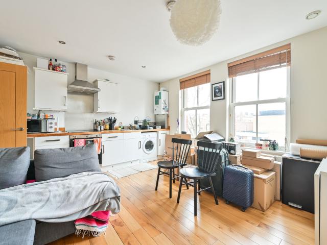 Apartment for rent in Walworth, Greater London