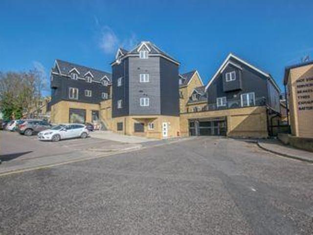 House for rent in Broxbourne, Hertfordshire