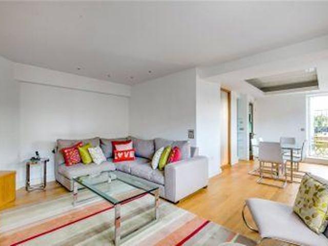 House for rent in Lyons, Greater London