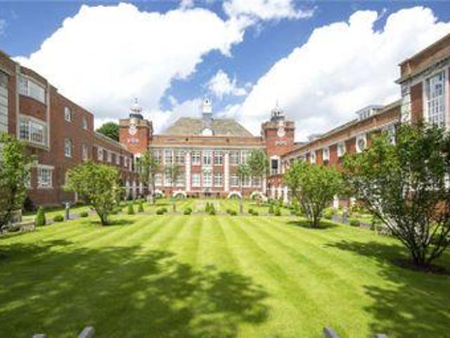 House for rent in City of London, Greater London