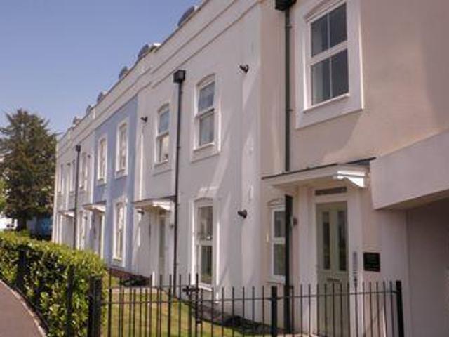 House for rent in Red Hill, Surrey