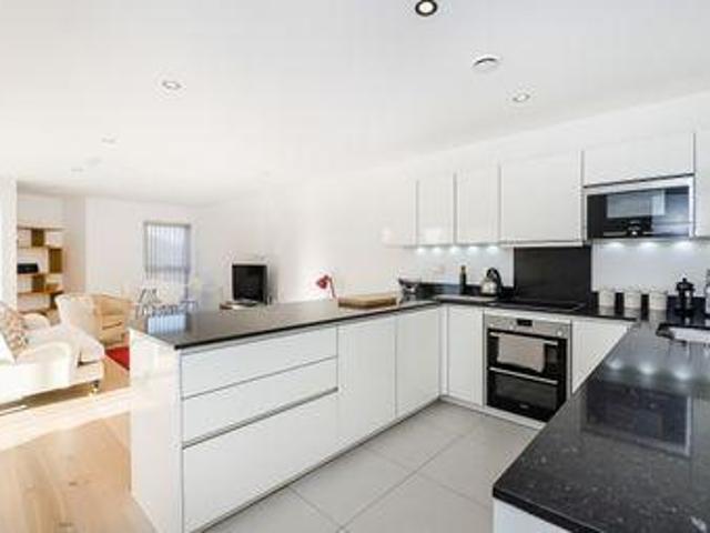 House for rent in Kingston Upon Thames, Greater London