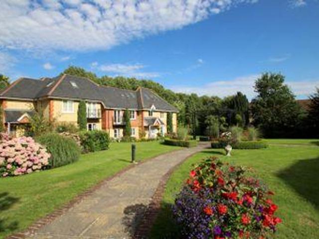 House for rent in Red Hill, Surrey