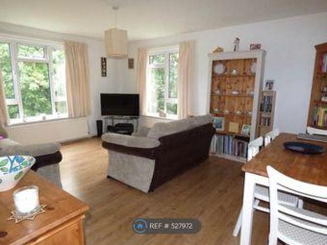 House for rent in Perryfields, West Sussex