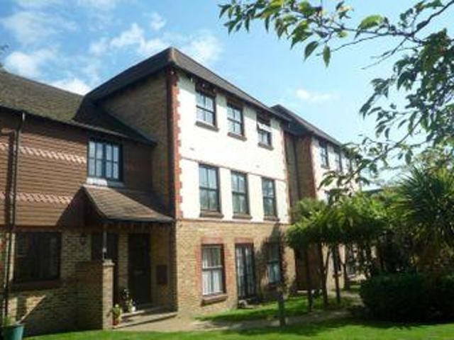 House for rent in Littlecote, West Sussex
