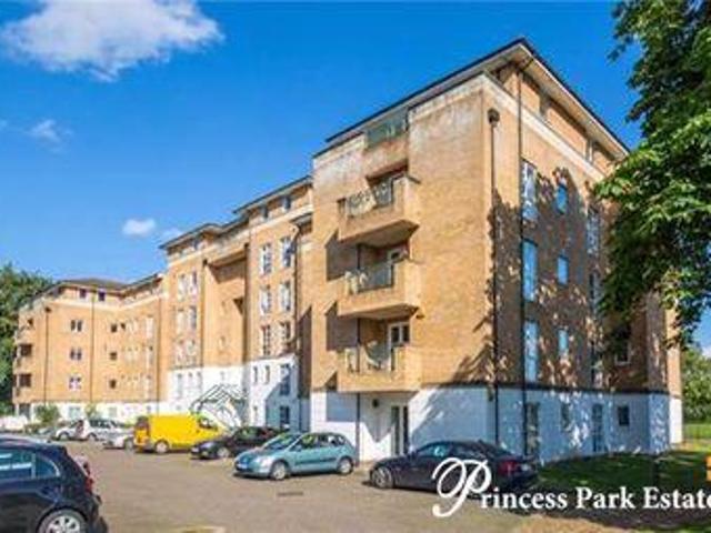 House for rent in Lyons, Greater London
