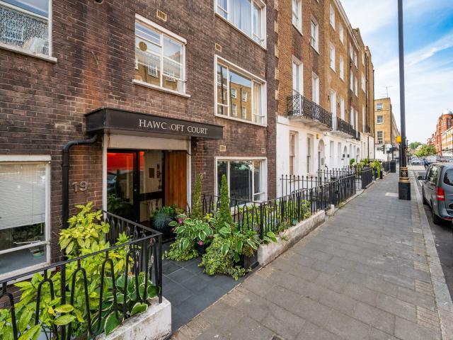 Apartment for rent in Marylebone, Greater London