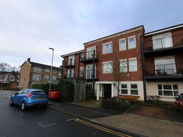 House for sale in Uxbridge, Greater London