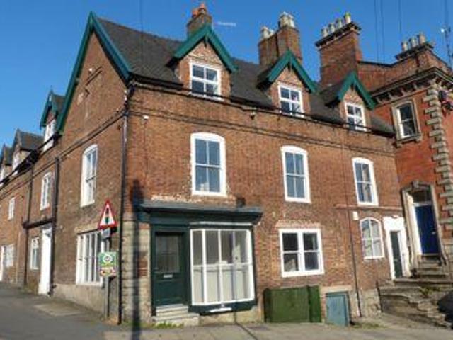 House for sale in Froggatt, East Midlands
